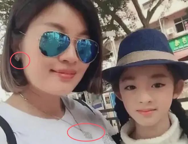 杨钿甜家里的10件稀罕之物瓦力游戏app网友扒出黄(图11)