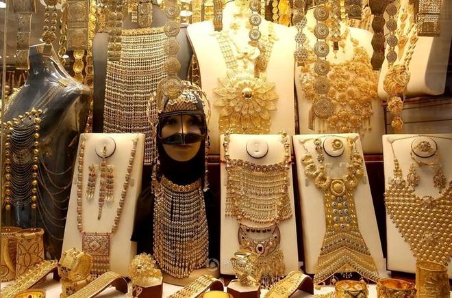 金价翻3倍三金成难题不是不想是结不起瓦力游戏app难怪大家不结婚!5年(图11) 金价翻3倍三金成难题不是不想是结不起瓦力游戏app难怪大家不结婚!5年(图11)