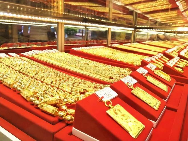 金价翻3倍三金成难题不是不想是结不起瓦力游戏app难怪大家不结婚!5年(图10) 金价翻3倍三金成难题不是不想是结不起瓦力游戏app难怪大家不结婚!5年(图10)